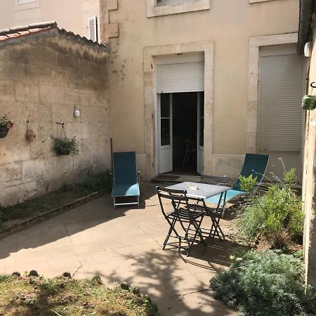 -Le Petit Rochelais- Centre Ville, Stationnement, Netflix - Ideal Couples, Familles, Business 尼奥尔 外观 照片